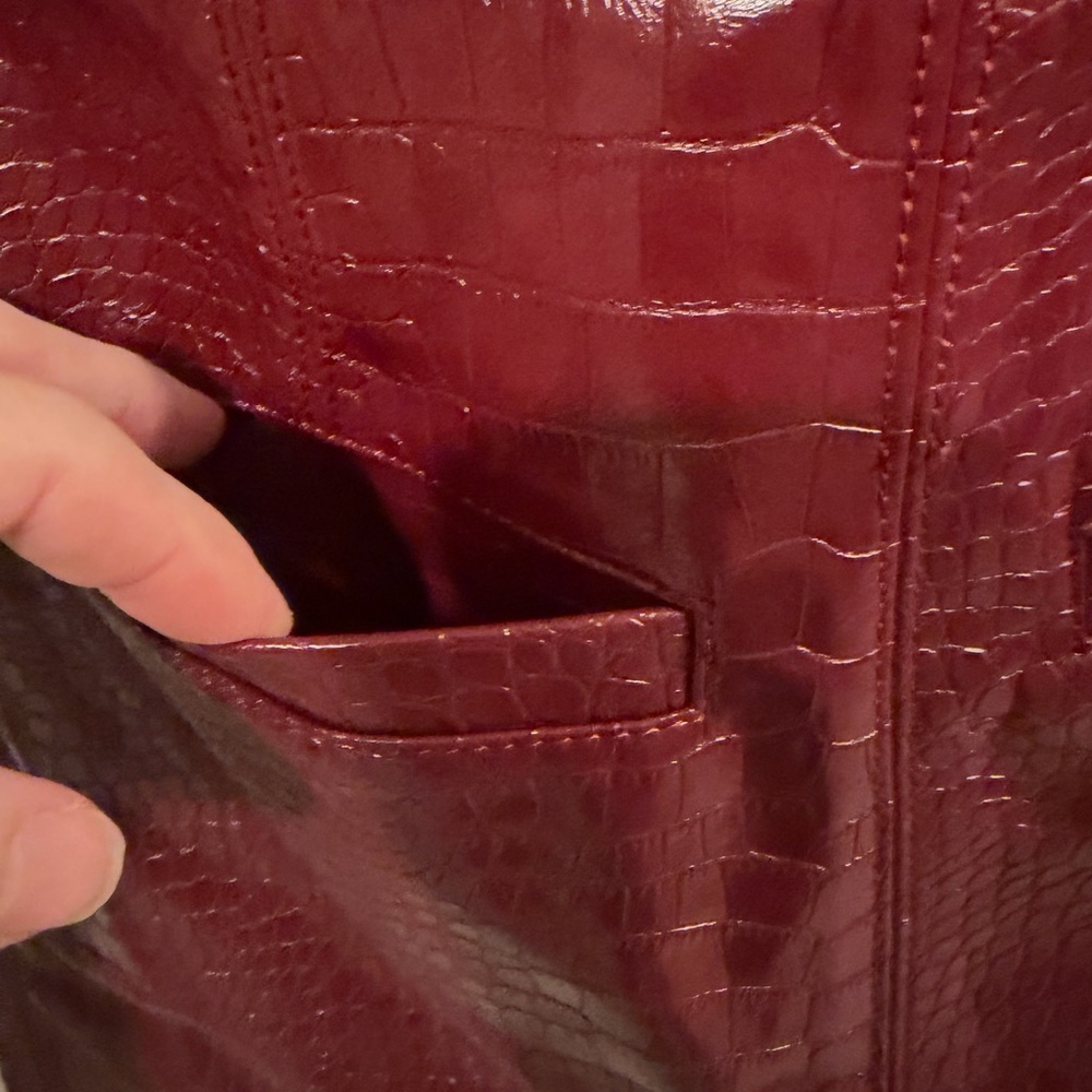 White House Black Market Faux Croc Skirt - Picture 4 of 7